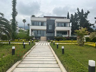 فروش ویلا لوکس ساحلی نوشهر