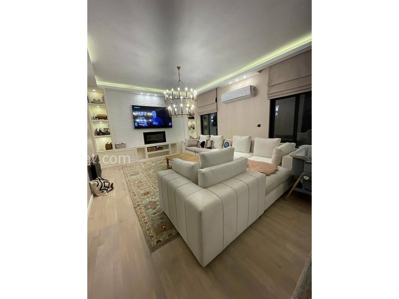 عکس اصلی شماره 3 - فروش ویلا لوکس استخردار دماوند