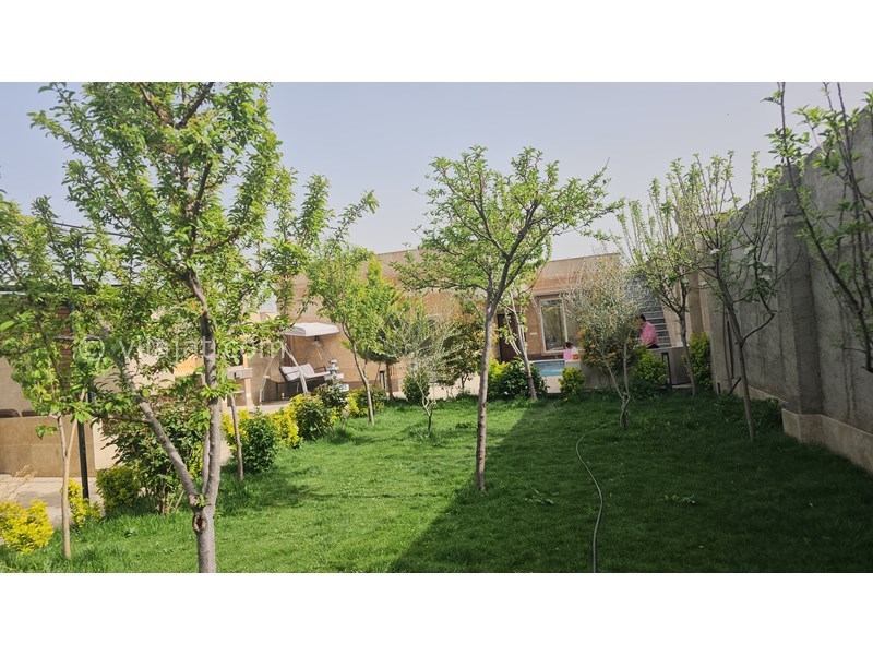 عکس اصلی شماره 2 - فروش ویلا باغ استخردار کردان
